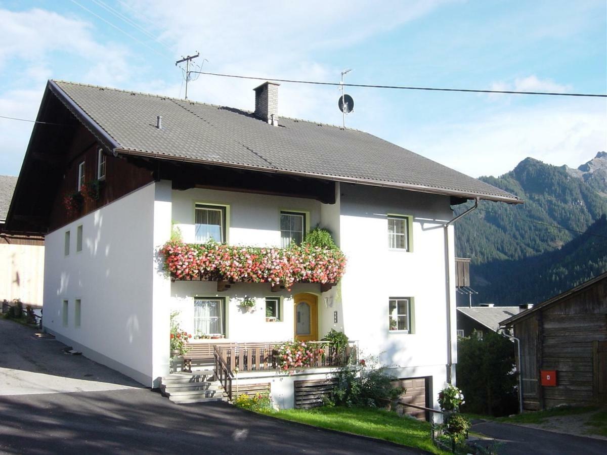 Janserhof أوبرتيلياتش المظهر الخارجي الصورة